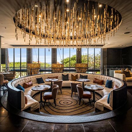 The Capital Zimbali Hotel Ballito Kültér fotó The Lounge at the Westin Hyderabad