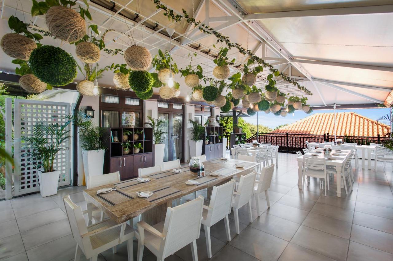 The Capital Zimbali Hotel Ballito Kültér fotó The restaurant
