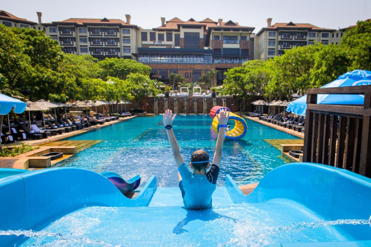 The Capital Zimbali Hotel Ballito Kültér fotó Water Park
