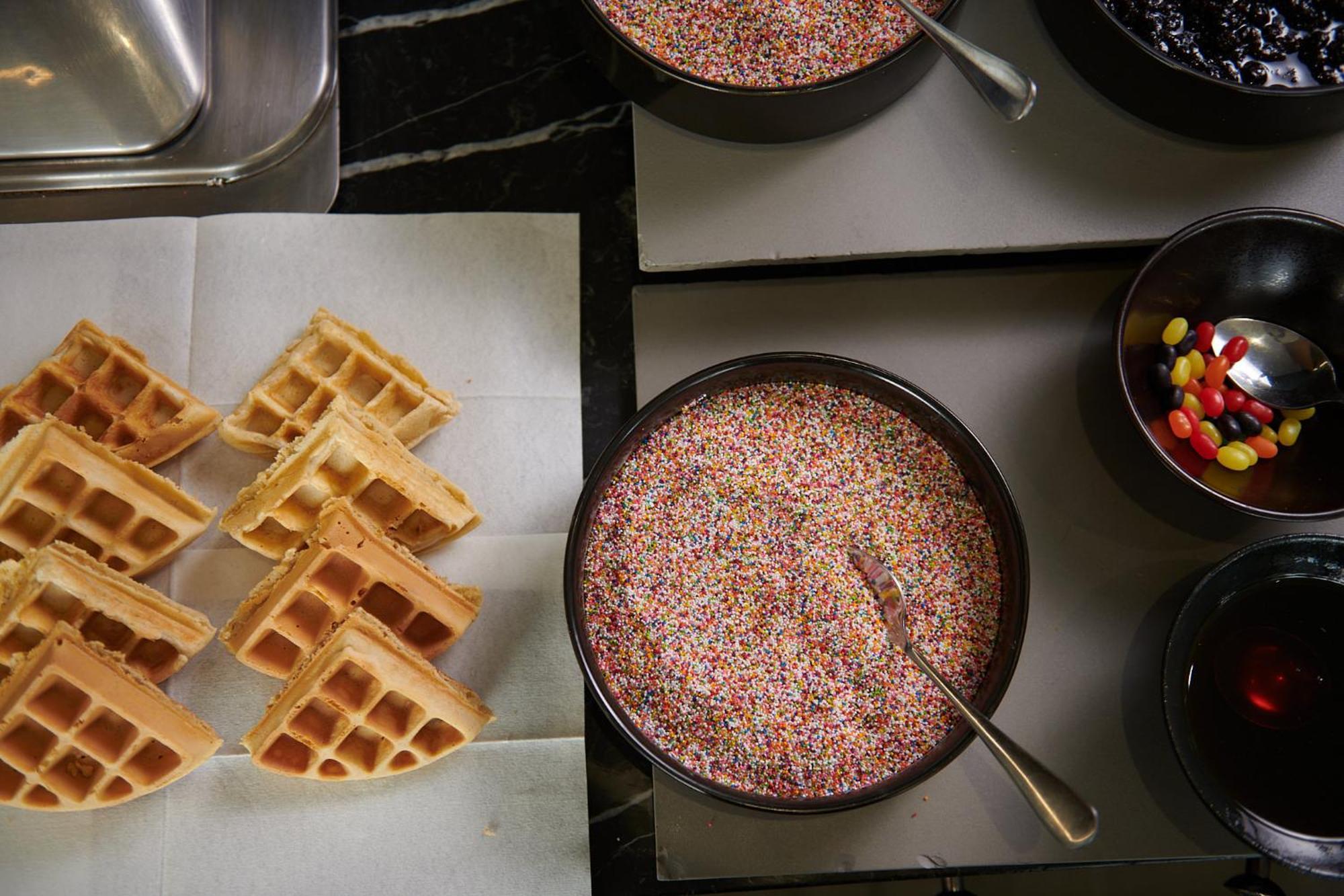 The Capital Zimbali Hotel Ballito Kültér fotó Belgian waffles